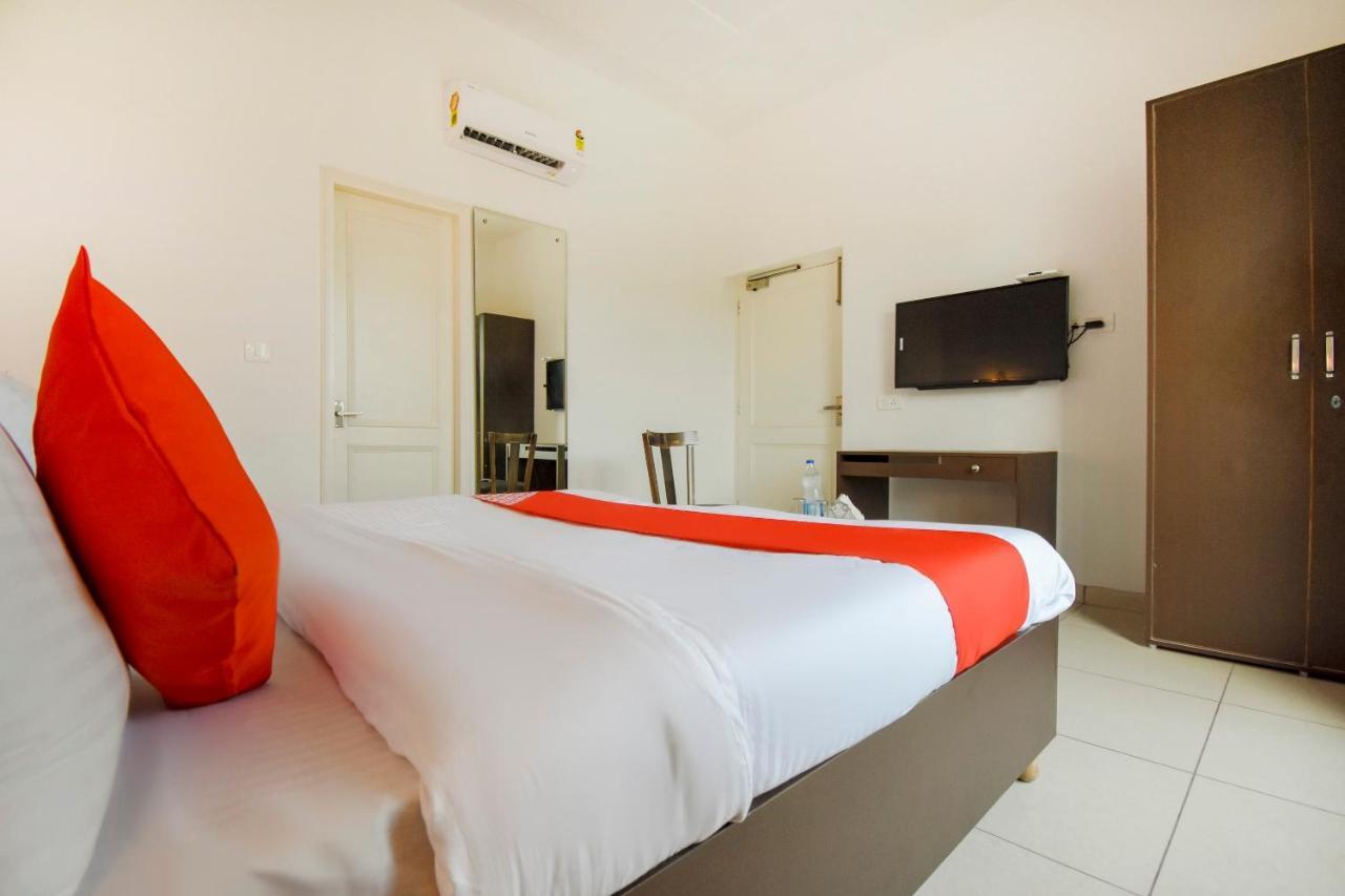 Hotel Oyo 75460 Sky High Residency Ludhijána Exteriér fotografie